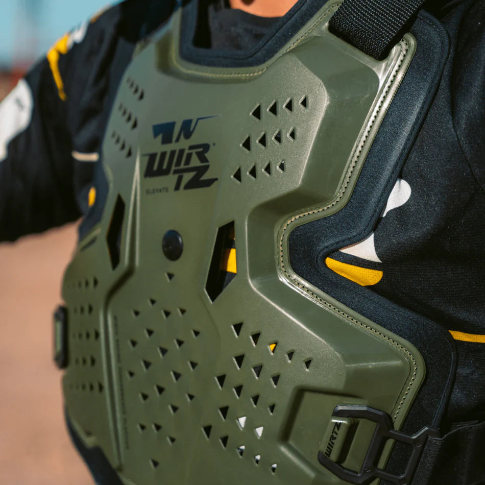 Pechera de Motocross y Enduro Elevate - Camo