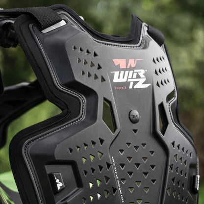 Pechera de Motocross y Enduro Elevate - Negra y Detalles Rojos